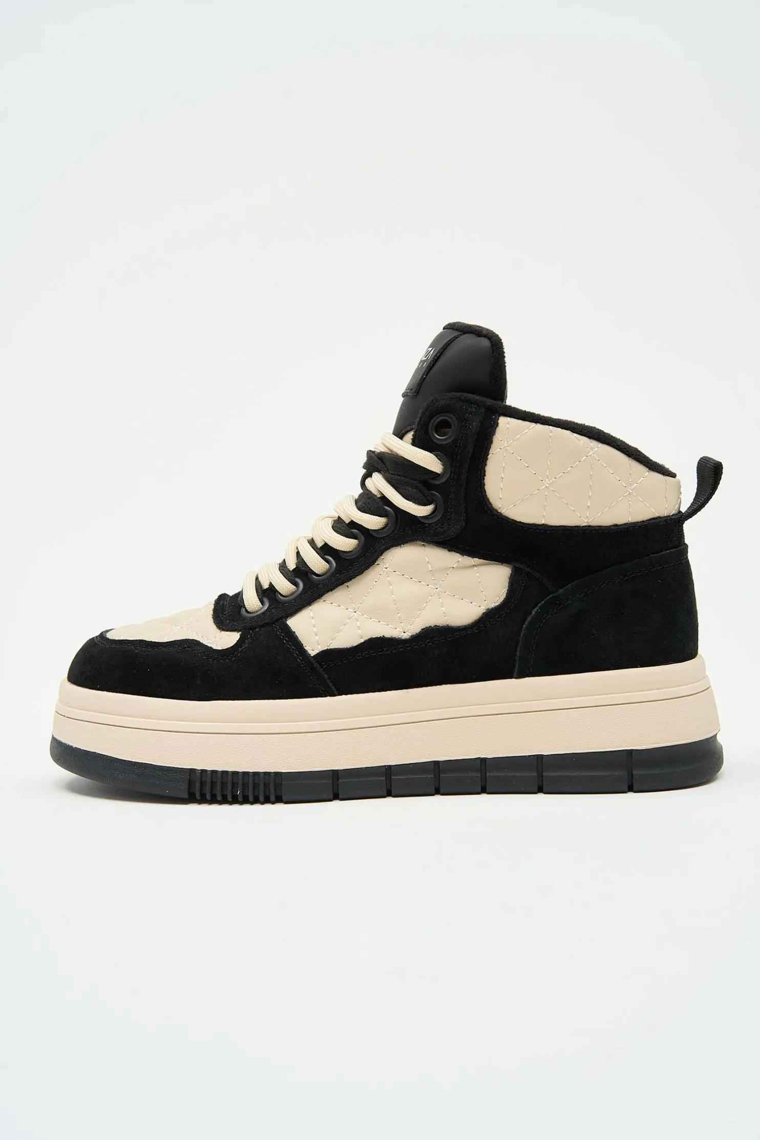 Crue Black