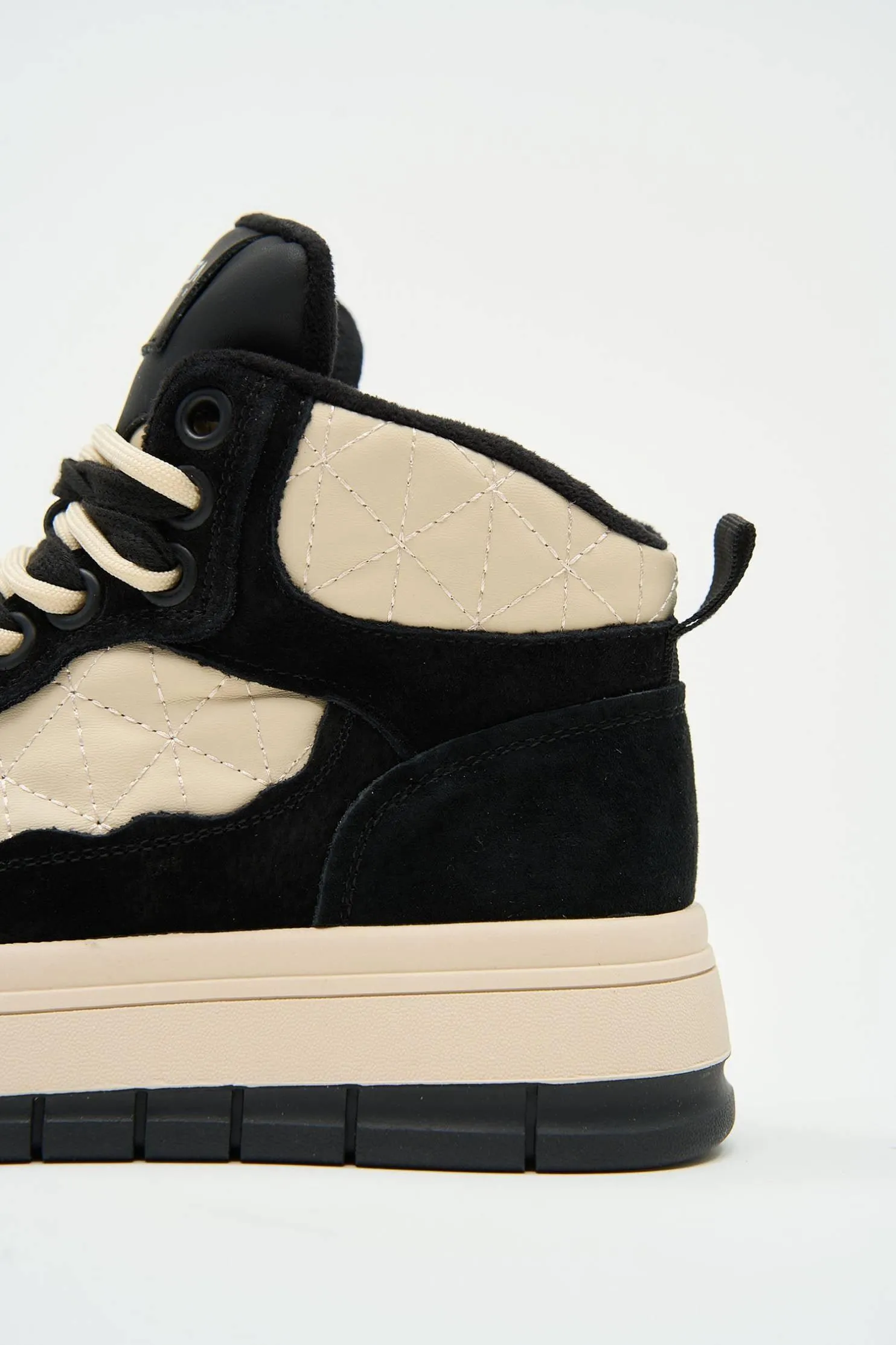 Crue Black