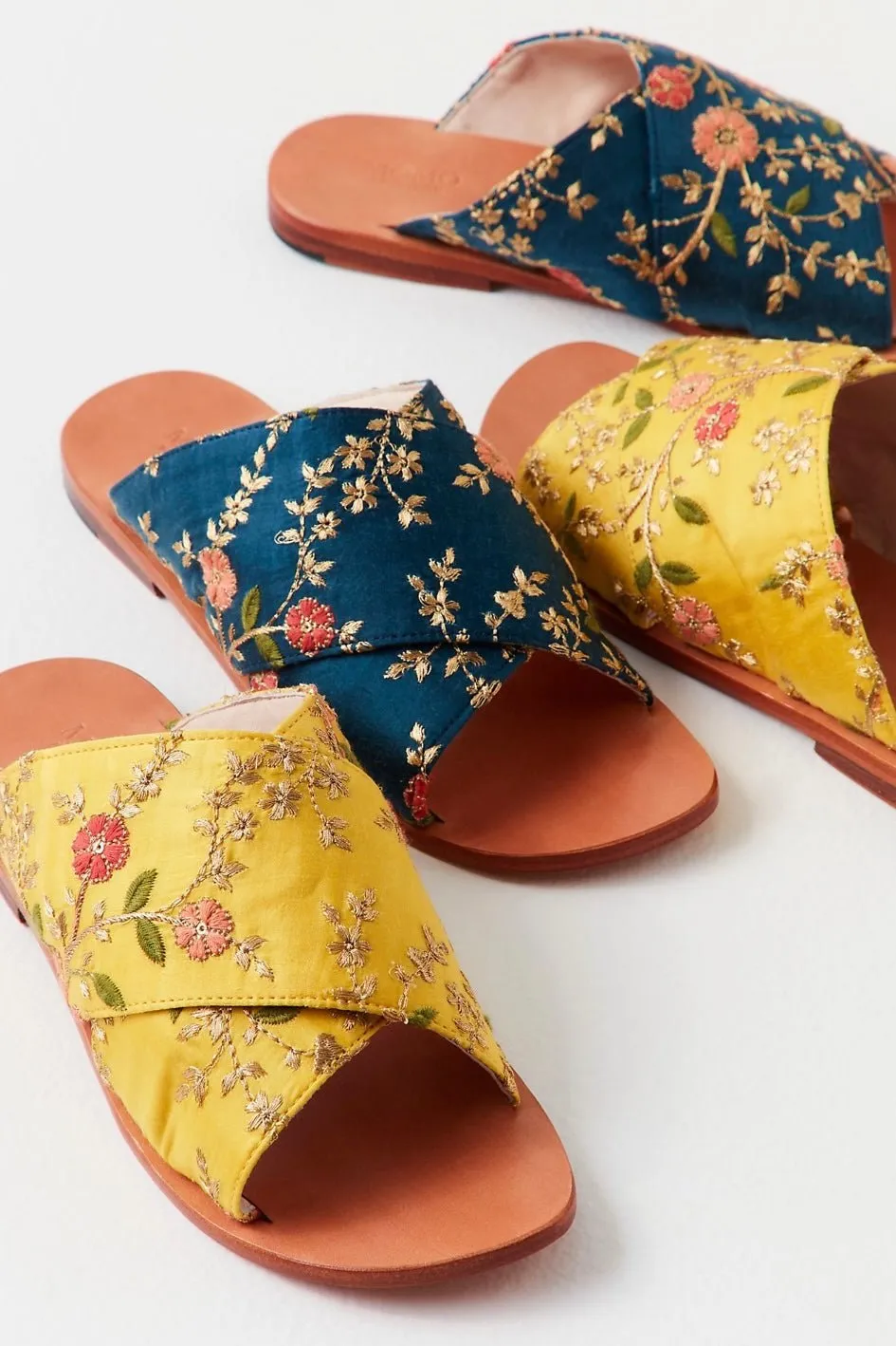 SUNNY DAYS SLIP ON SANDALS