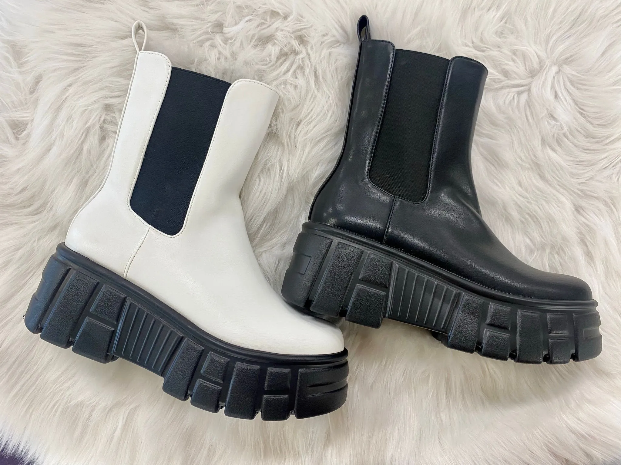 Women's Platform Chelsea Boots
